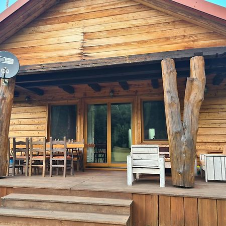 Dworek Ogrodniki: Rustic Retreat with Pool, Sauna, and Lakeside Charm Tuczna Exterior photo